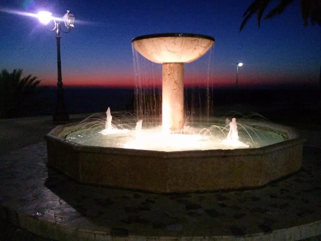 Holiday home Casa Canape Villa Gioiosa Marea