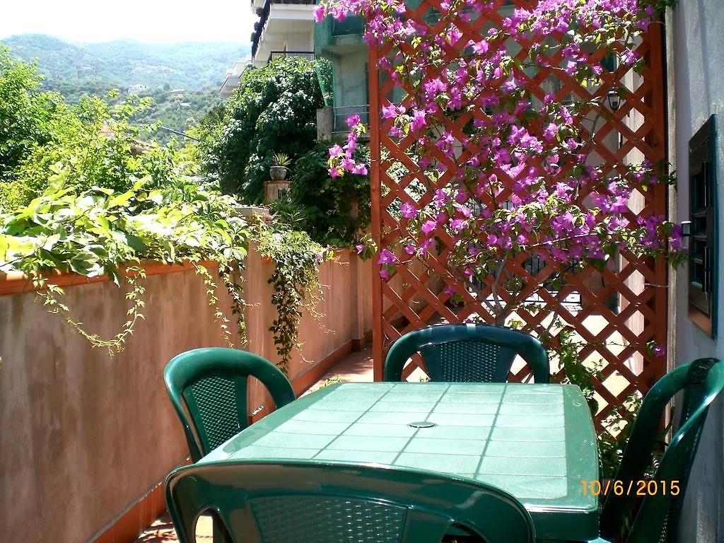 Casa Canape Villa Gioiosa Marea Holiday home