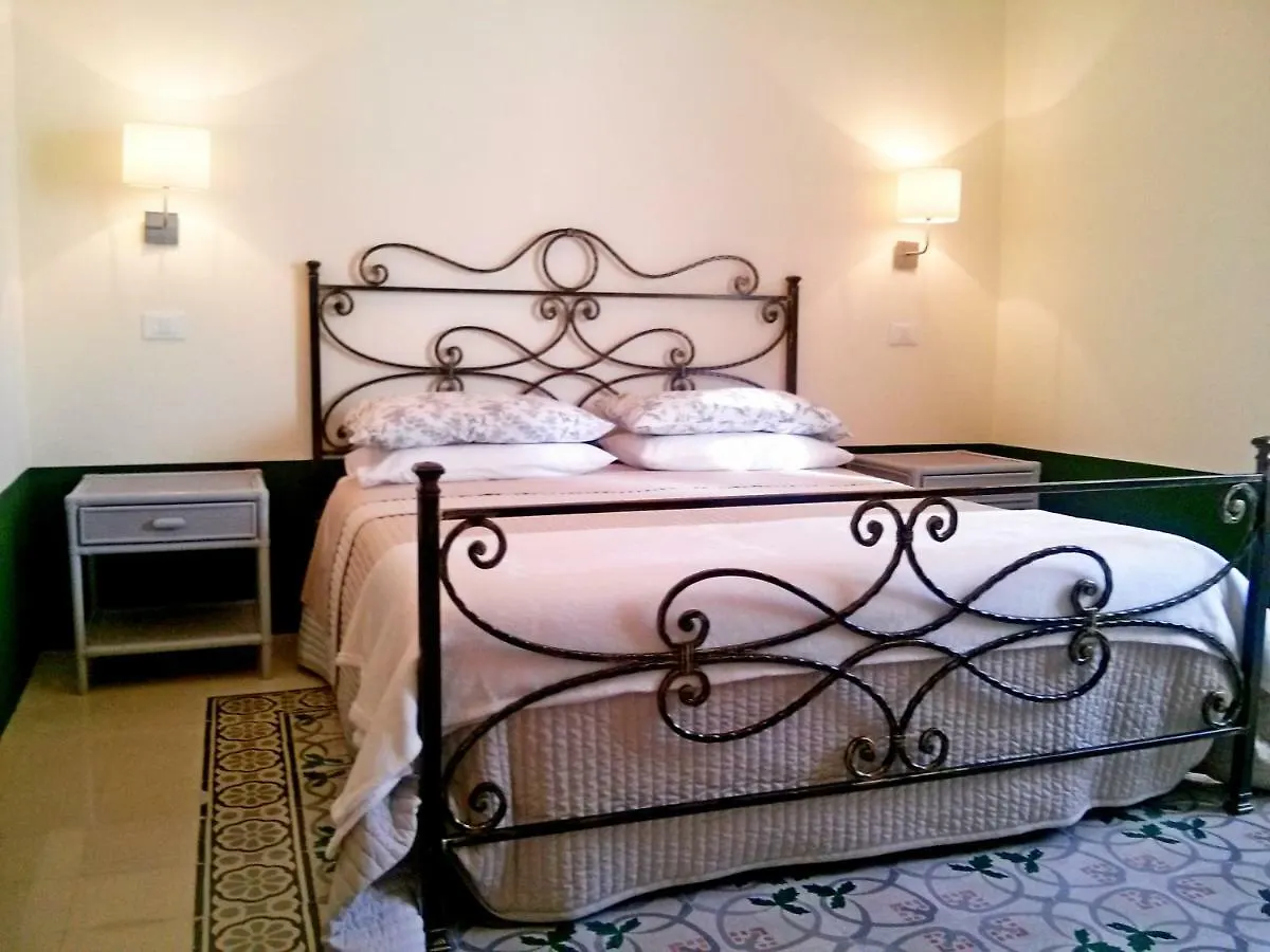 Holiday home Casa Canape Villa Gioiosa Marea Italy